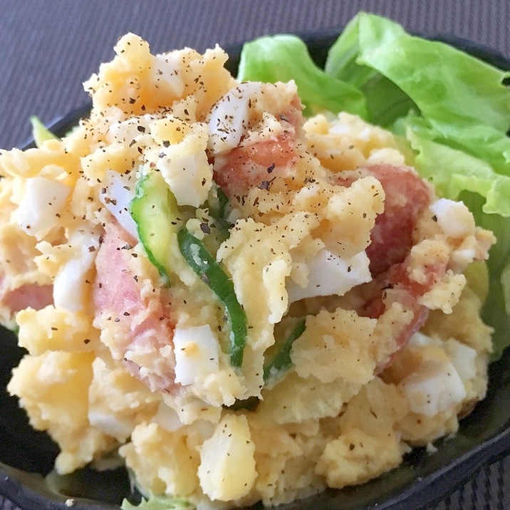 居酒屋風ソーセージの大人のポテトサラダ☆